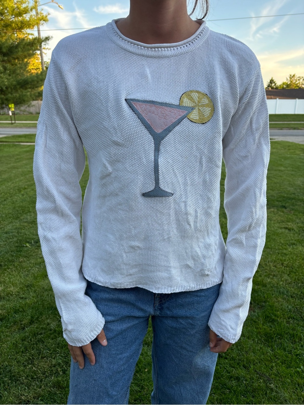 Vintage White Crewneck Sweater with Pink Cocktail Graphic and Yellow Lemon